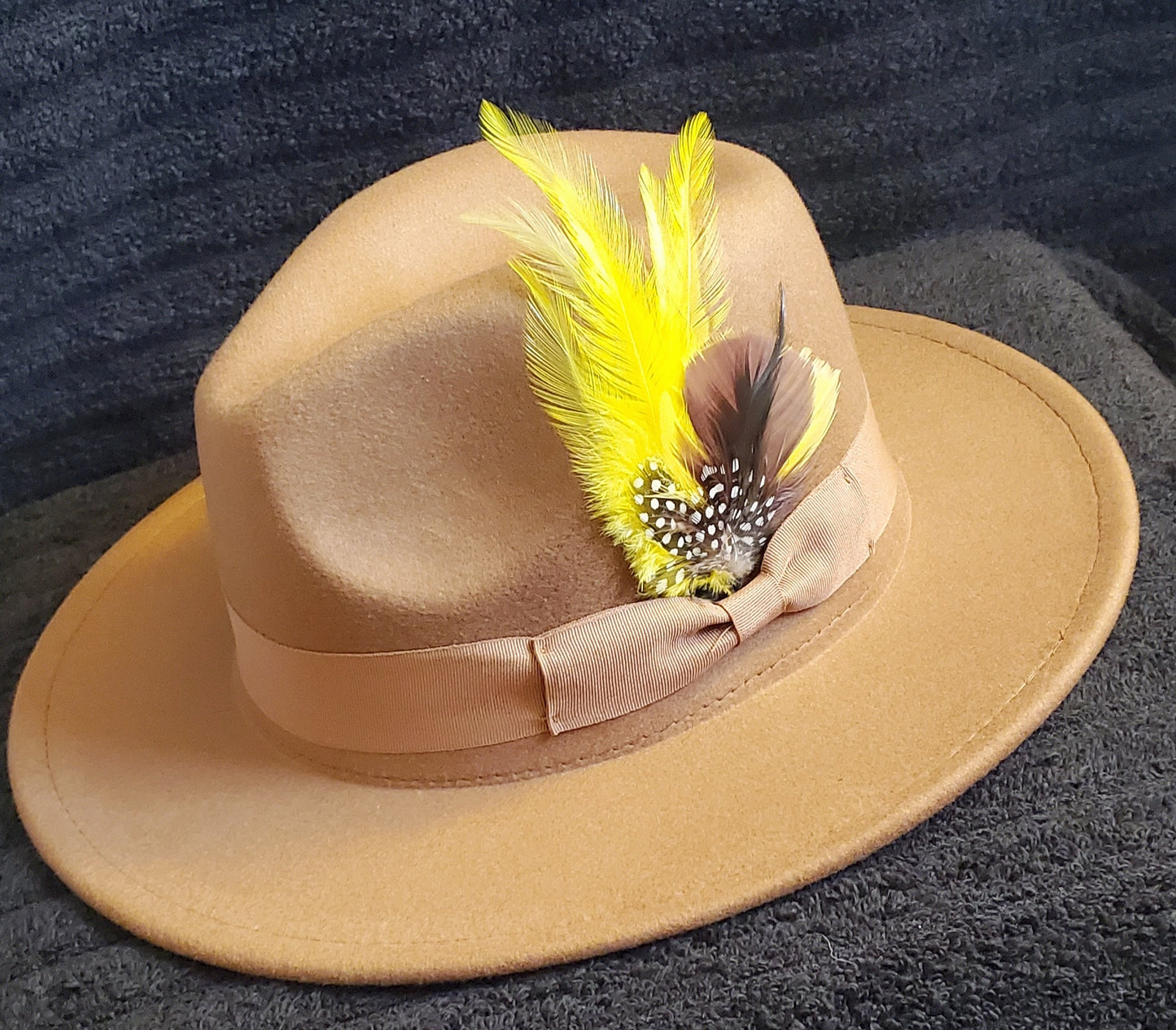WHEAT FEDORA HAT