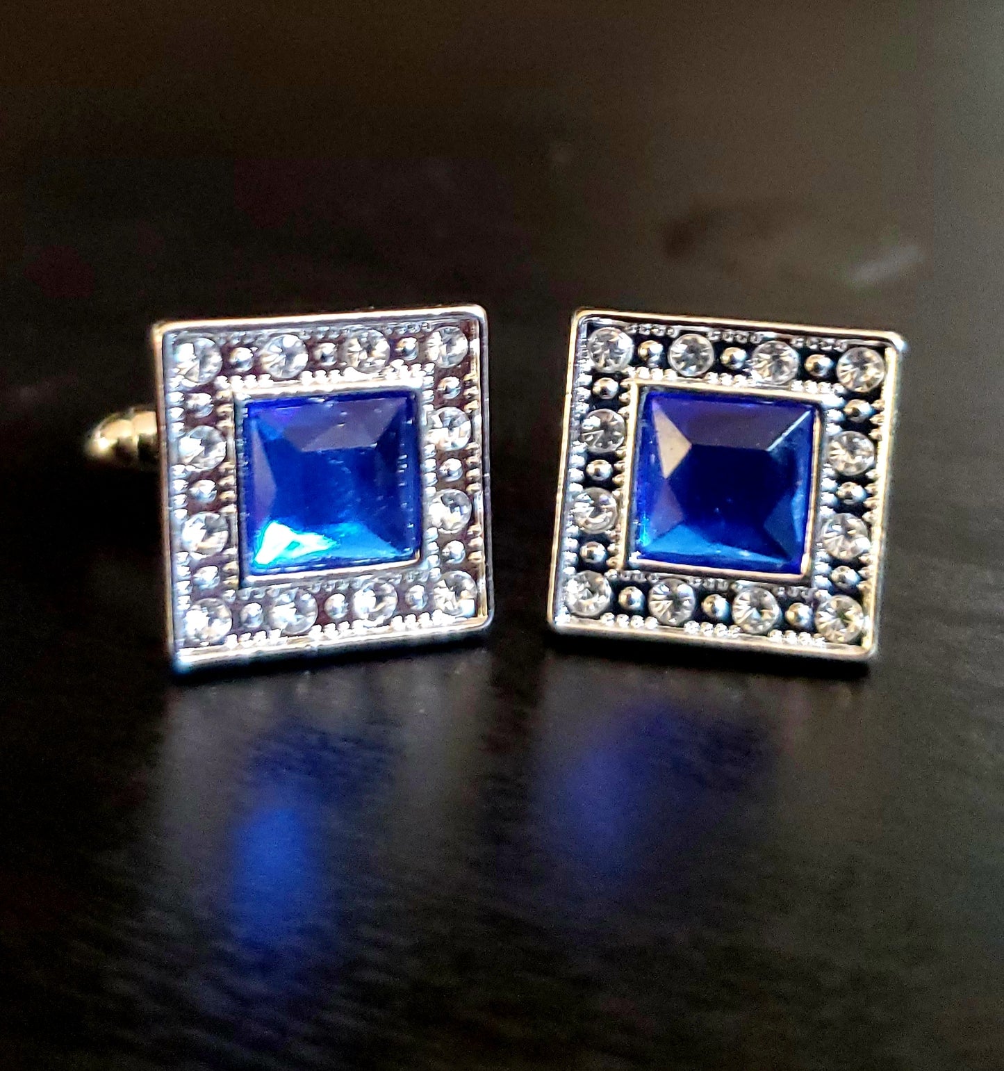 BLUE RHINESTONE CUFFLINKS