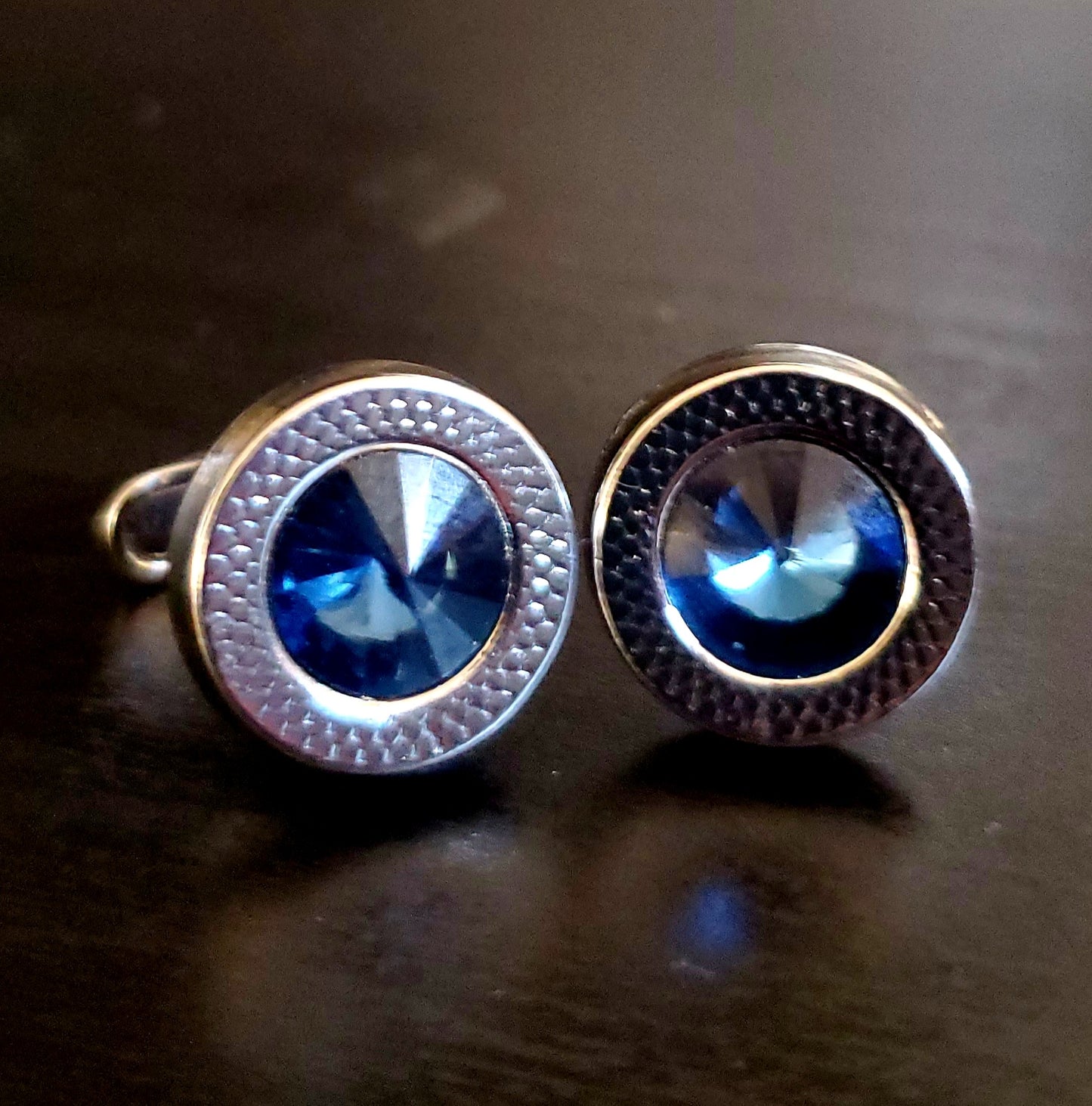 BLUE RHINESTONE CUFFLINKS