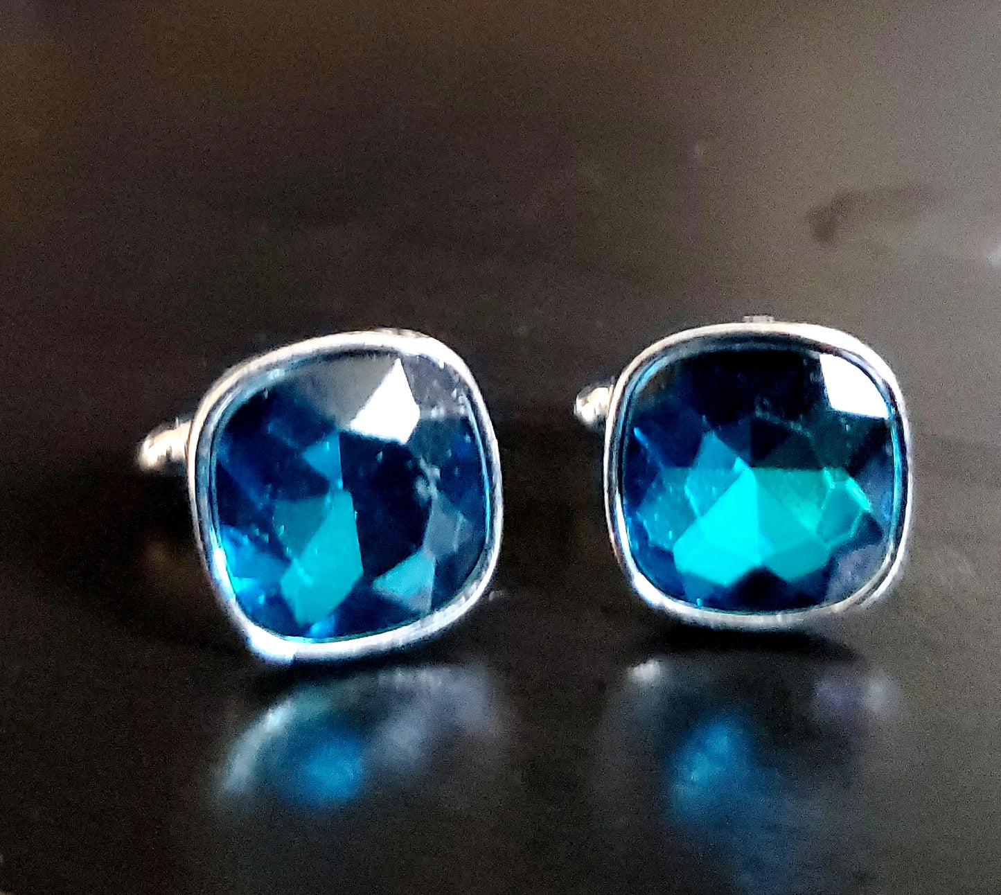 TURQUOISE RHINESTONE CUFFLINKS
