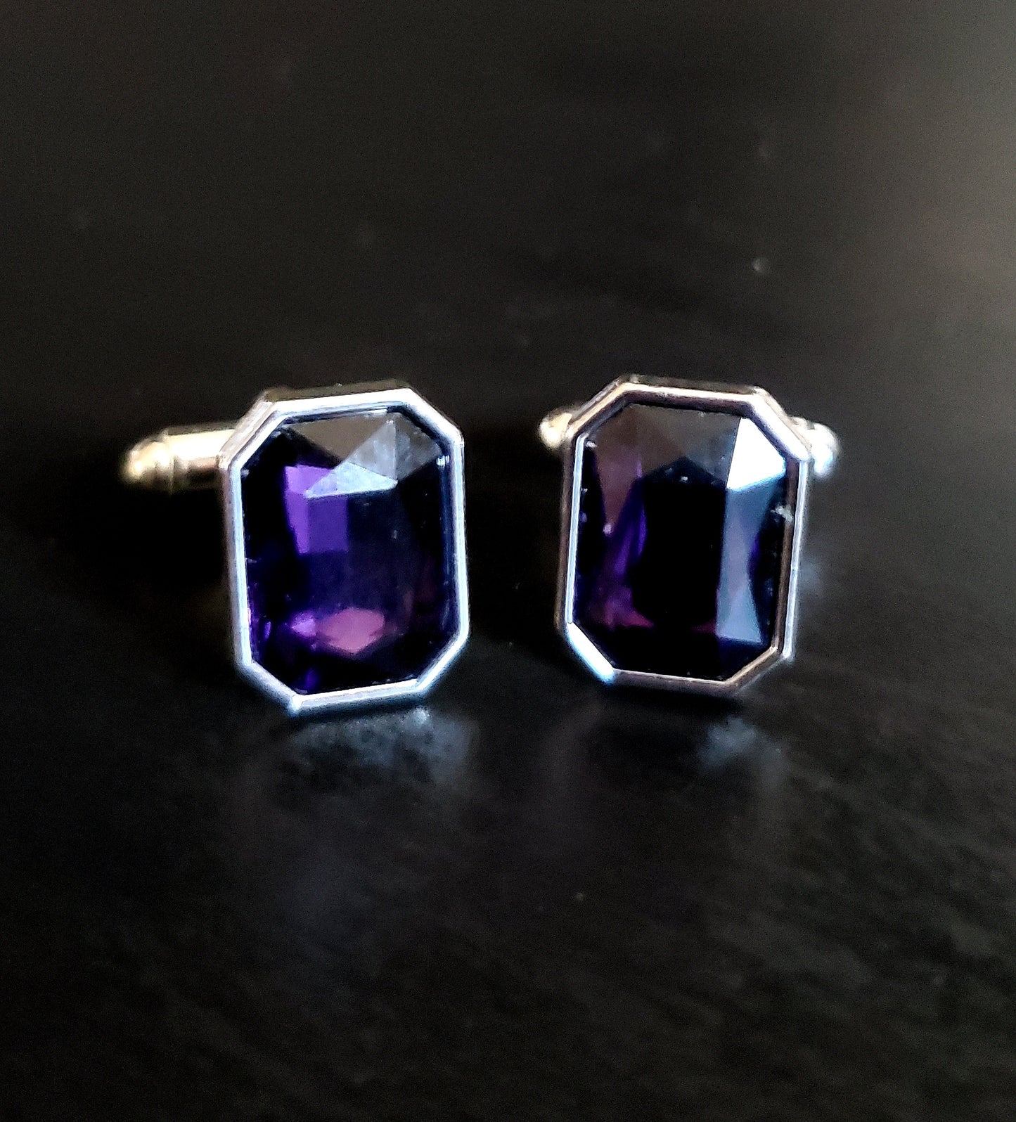 PURPLE RHINESTONE CUFFLINKS