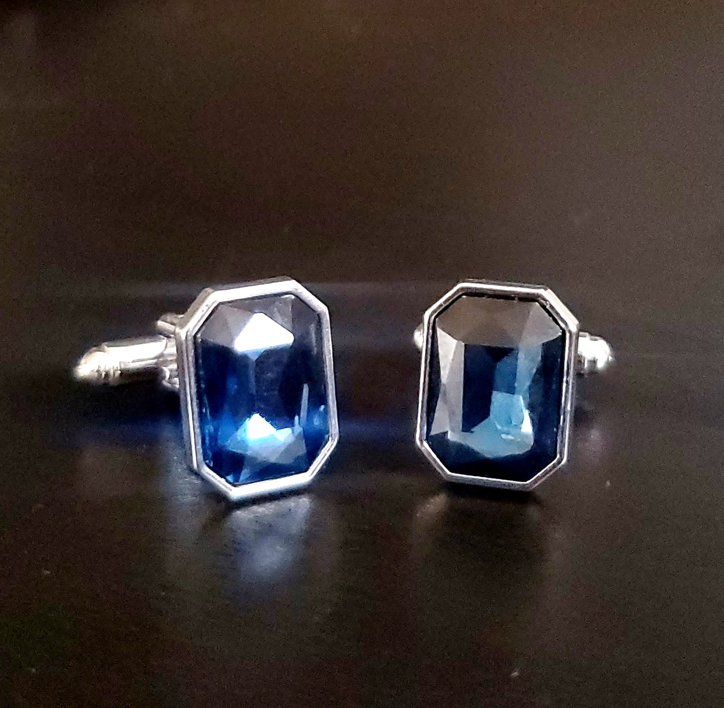 BLUE RHINESTONE CUFFLINKS