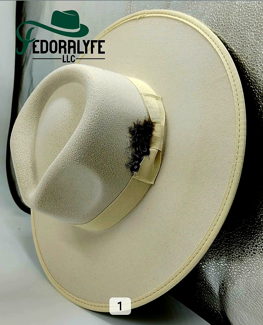 BEIGE WITH A TAN TIP FEDORA HAT