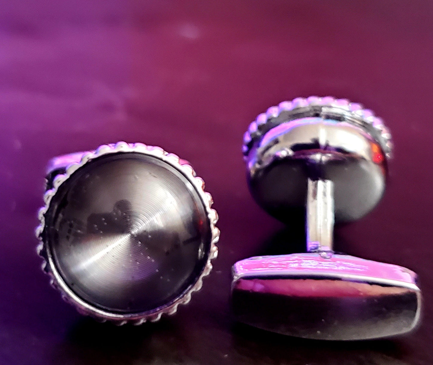 SILVER METAL CUFFLINKS
