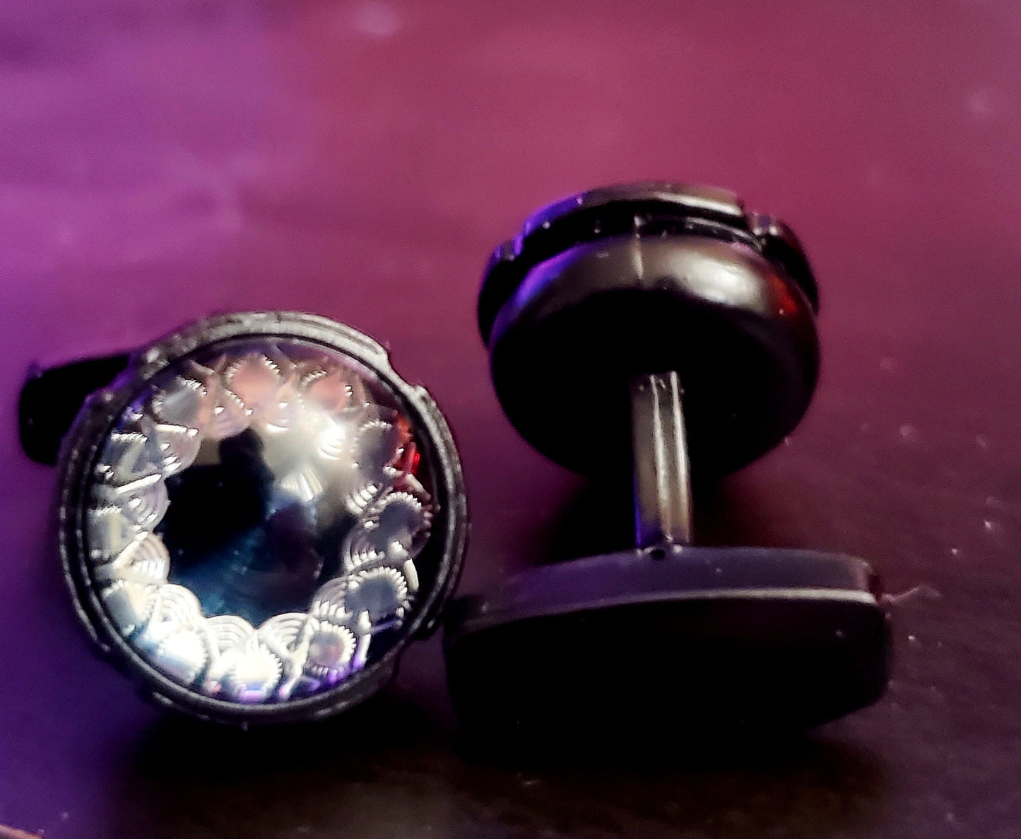 BLACK METAL CUFFLINKS