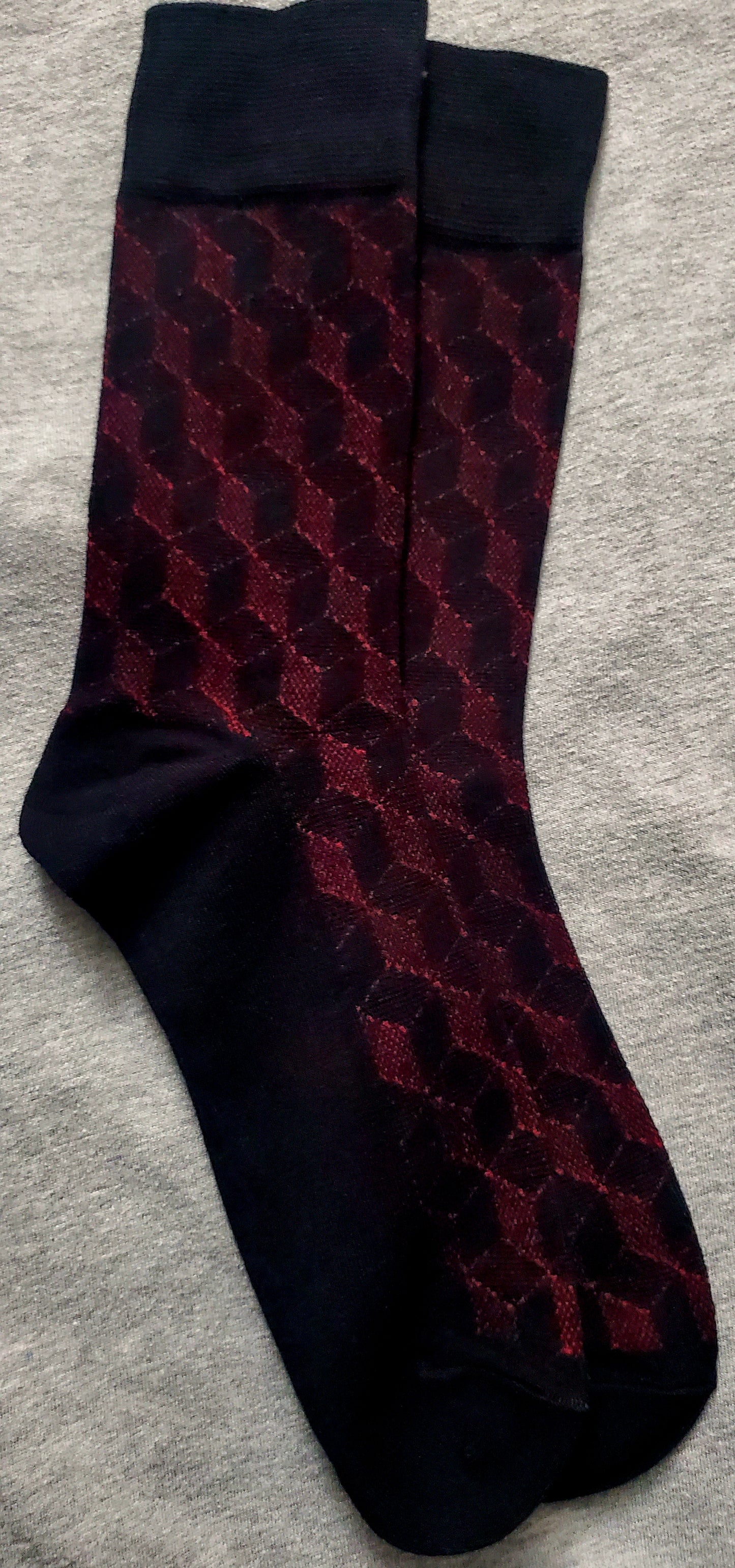BLACK AND RED SOCKS