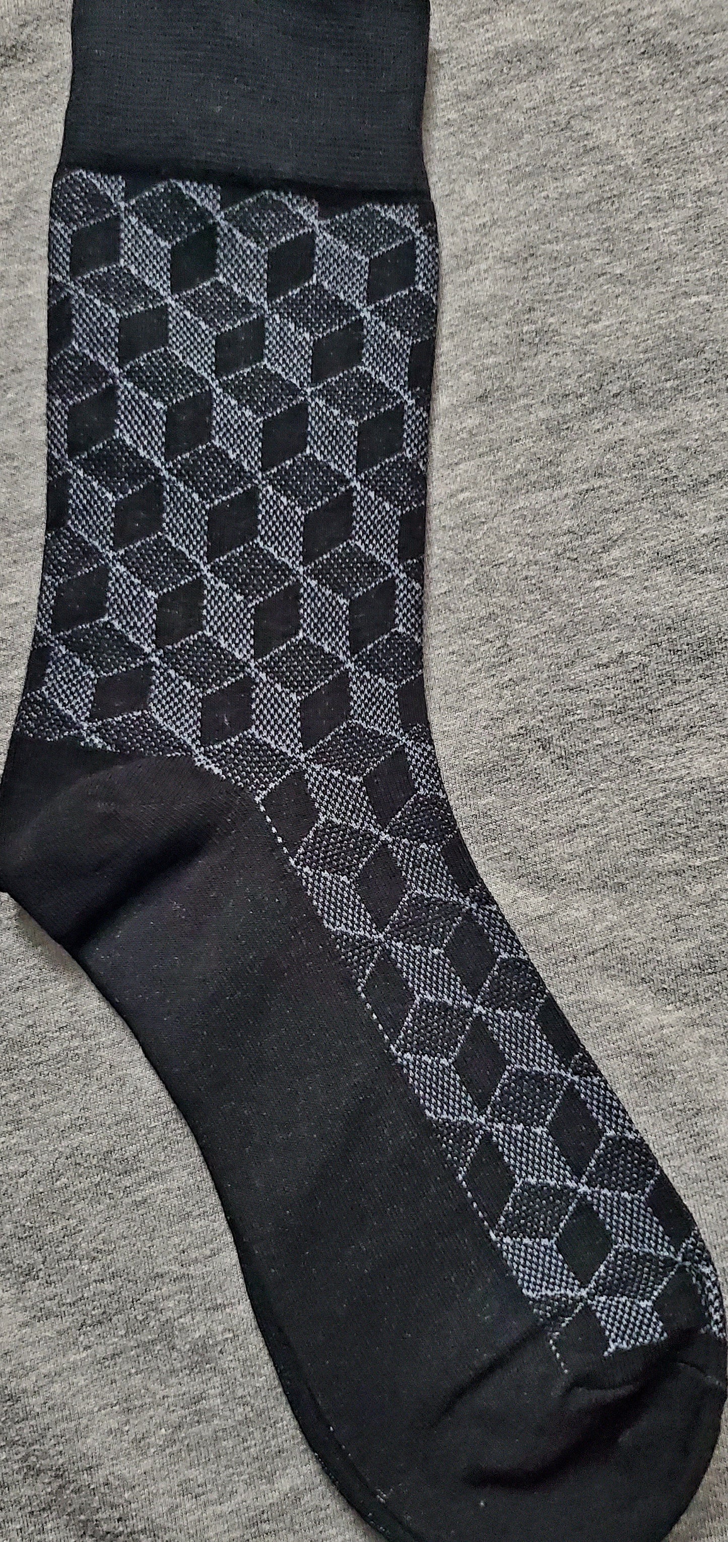 BLACK AND LIGHT GREY SOCKS