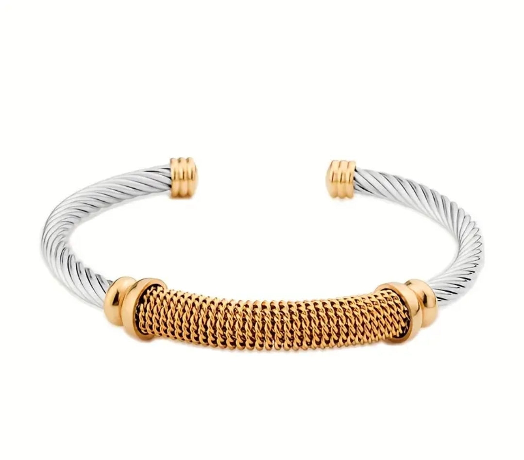 SILVER UNISEX STAINLESS STEEL BRACLET