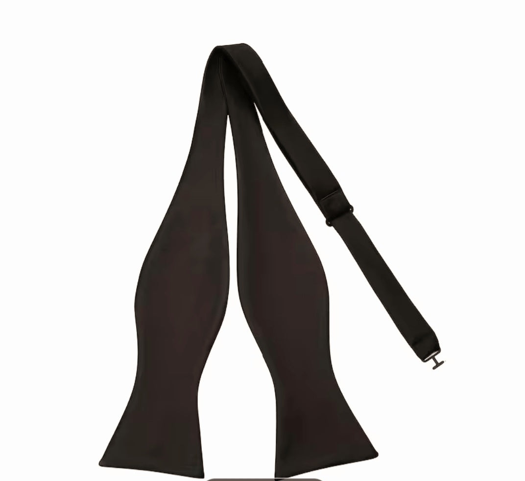 BLACK ELEGANT BOWTIE
